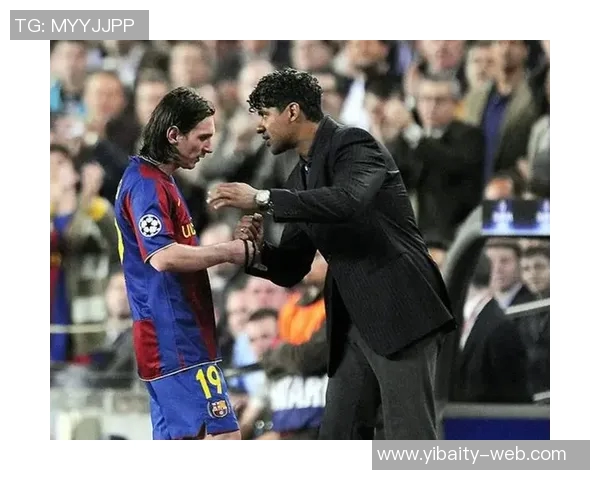 足球荷兰三剑客的辉煌岁月与传奇故事回顾